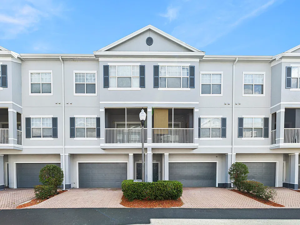 2424 Grand Central Pkwy #2