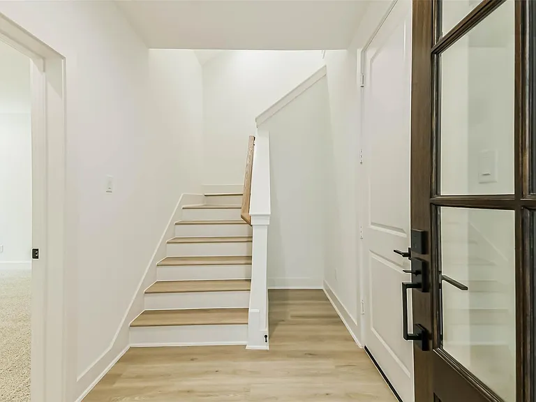 5703 Balbo St #F — Photo 5