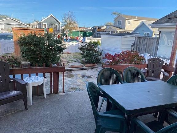 3rd image of 688 Highland Pl #0