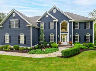 5 Cider Mill Rd, Sandy Hook, CT 06482