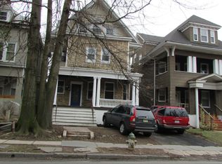 134 S Munn Ave, East Orange, NJ 07018