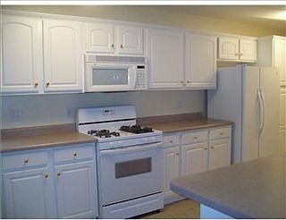 5th image of 6073 Triple Crown Cir