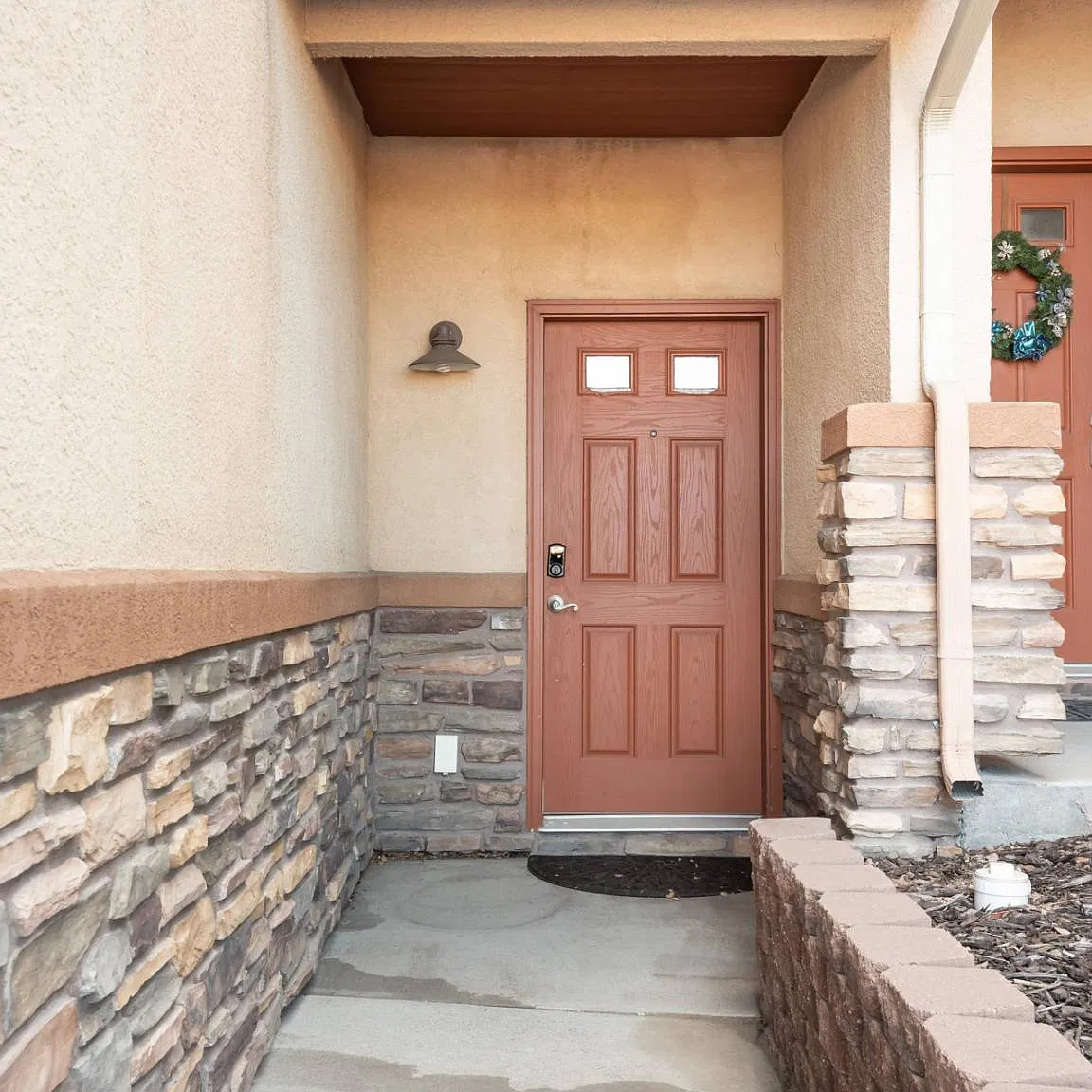 5463 Prominence Point — Photo 2