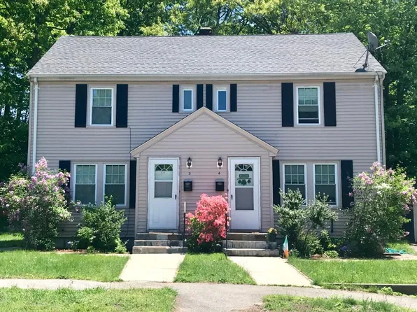 4 Brownell Cir, Worcester, MA 01602