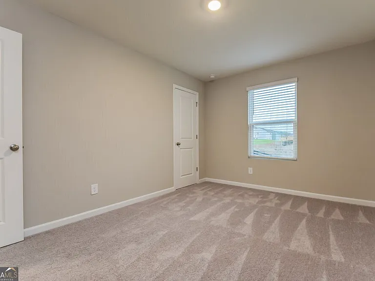 525 Knightsbridge Ln — Photo 11