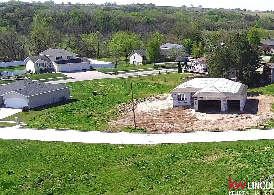 1st image of 1245 Evergreen Rd