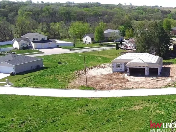 1245 Evergreen Rd, Bennet, NE 68317