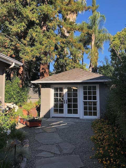 1st image of 2051 Sterling Ave #B