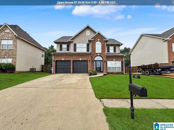 587 Bentmoor Dr, Helena, AL 35080