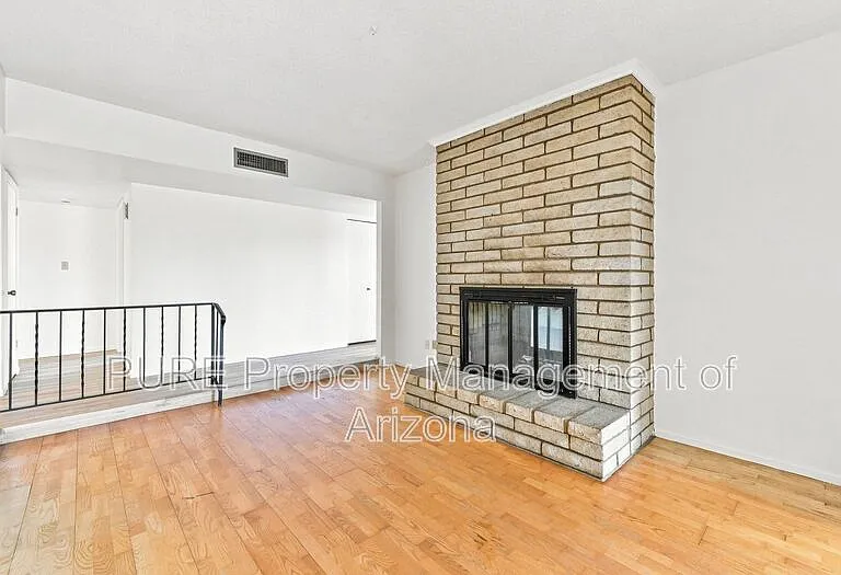2604 W Ellis Dr — Photo 3