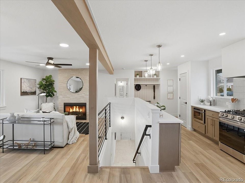 1st image of 7571 Meade Way