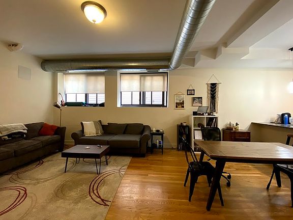 5th image of 2778 N Milwaukee Ave APT 300