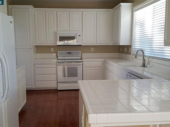5th image of 4636 Sandyford Ct