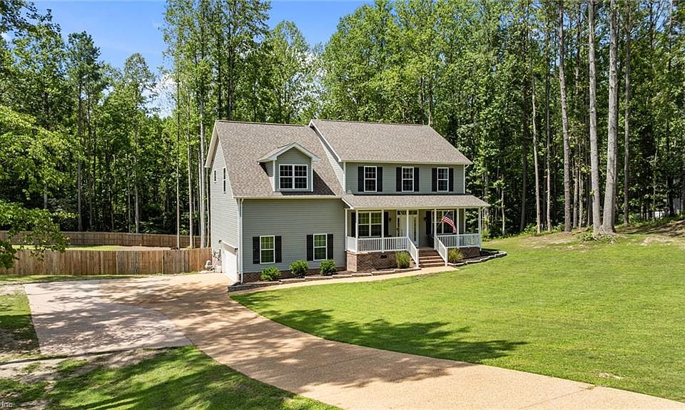 1st image of 8711 Thomas Jefferson Way