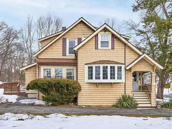 30 Woodrow Ave, Haverhill, MA 01830