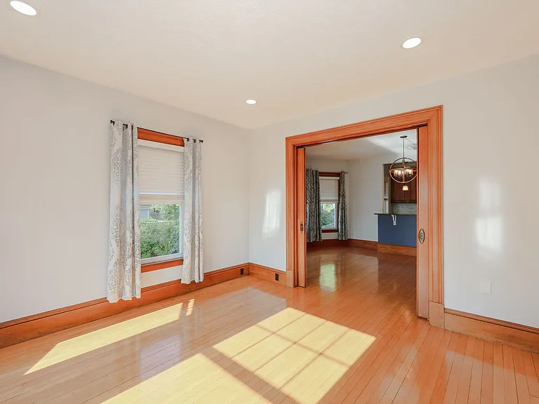 65 Hubbard St #2 — Photo 29