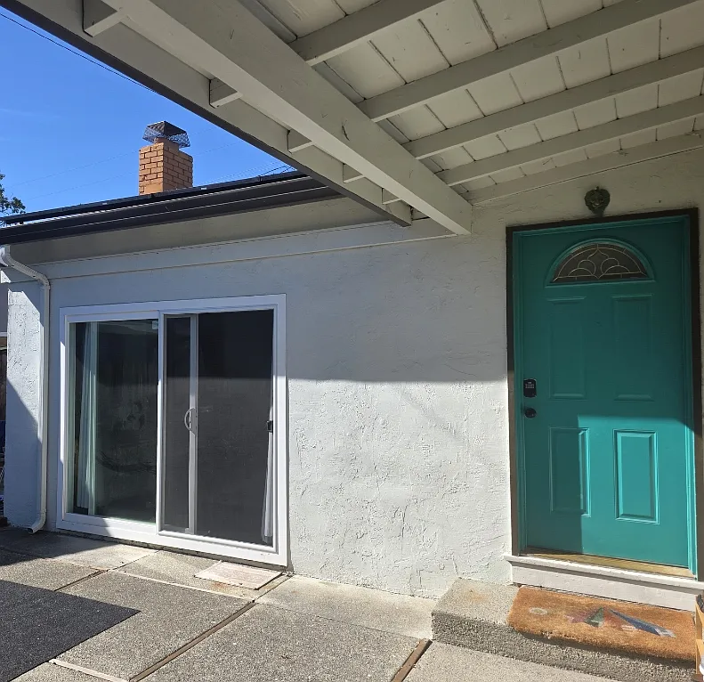 3 bed, 1296 sqft, $4,000 — Photo 3