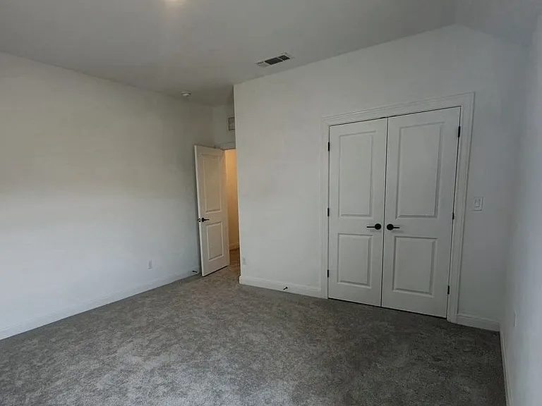 240 Canyoncrest Way — Photo 29