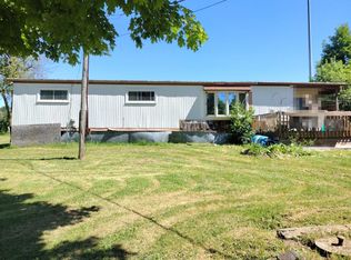 3984 E South Range Rd, New Springfield, OH 44443