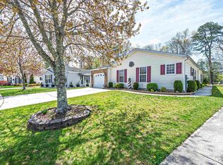 216 Burning Tree Ct, Mays Landing, NJ 08330