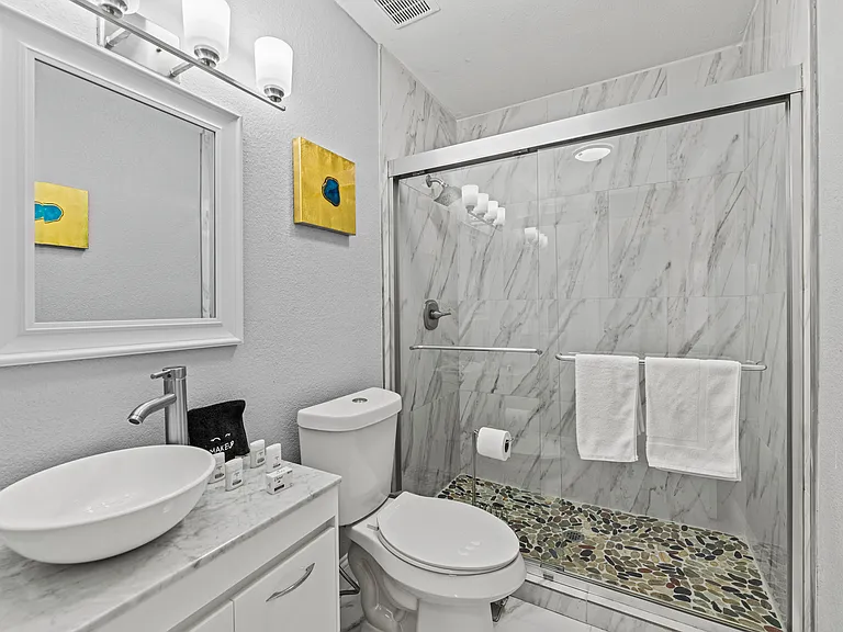 3800 Driskell Blvd — Photo 16