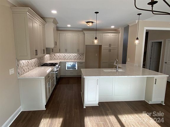 5th image of 4031 Stadler Dr NE #21