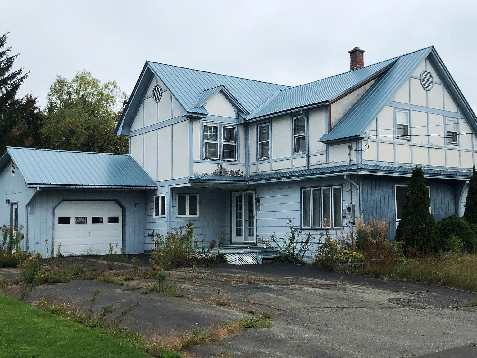 10 Old Main St, Eagle Lake, ME 04739 Zillow