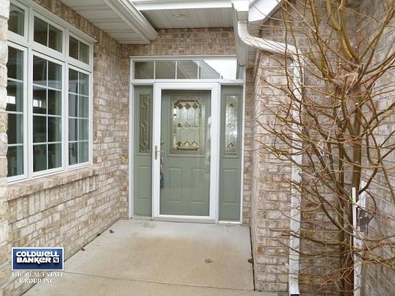 Beautiful Front Entry