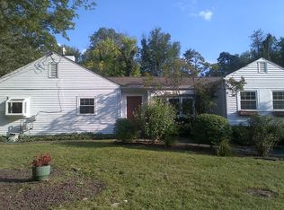 31 Wheatsheaf Ln, Princeton, NJ