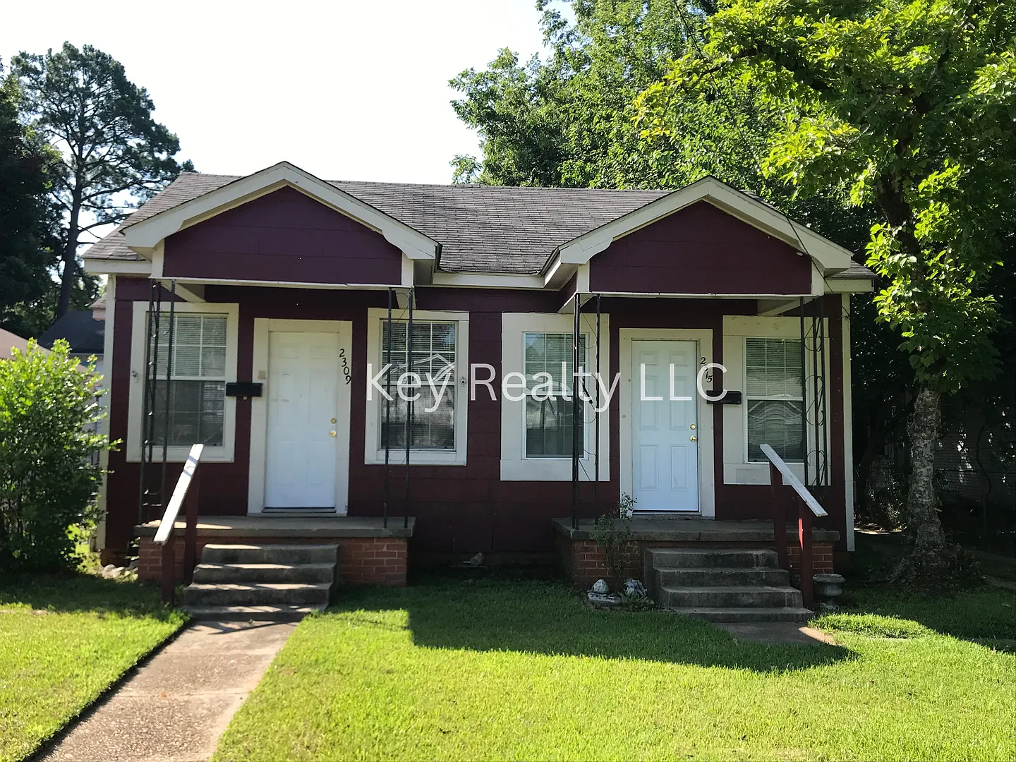 2309 Elliott St - Alexandria — Photo 1