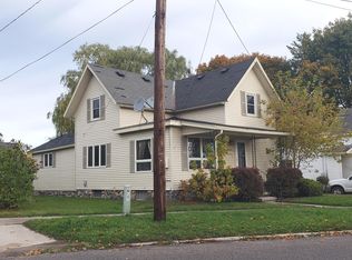 227 Duncan Ave, Cheboygan, MI 49721