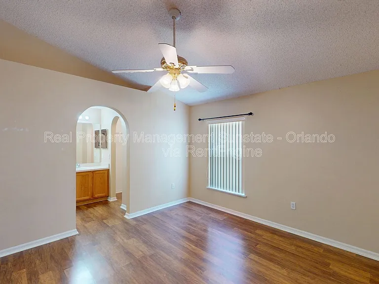 654 Caladesi Trl — Photo 14