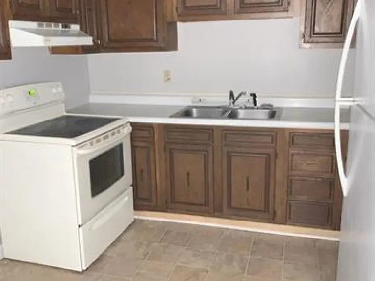 145 Horseshoe Dr — Photo 3