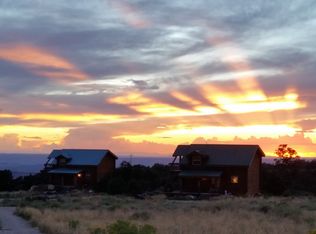 16 E Burro Pass Rd, Moab, UT 84532