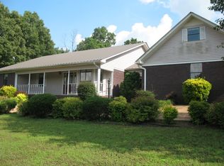206 County Highway 184, Hodges, AL 35571