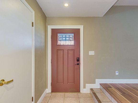 4th image of 2205 S Las Flores
