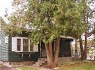 18 Gage St, Pontiac, MI 48342