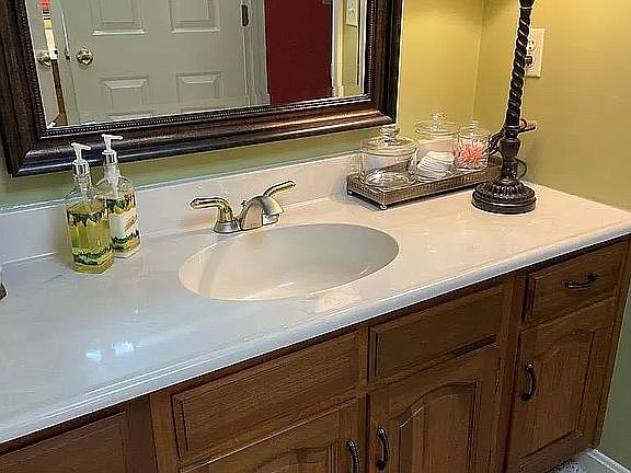 4th image of 5006 Lago Dr