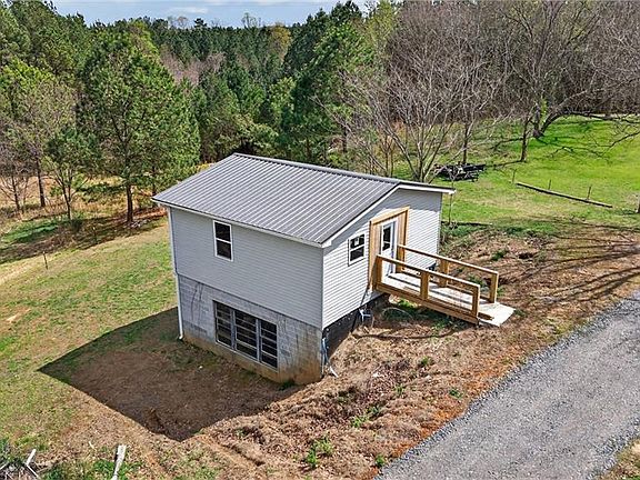 3rd image of 1473 Varner Rd