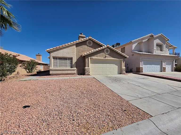 6674 Jordan River Dr — Photo 5
