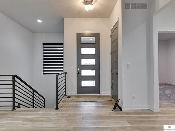 3rd image of 28510 Jessie Cir