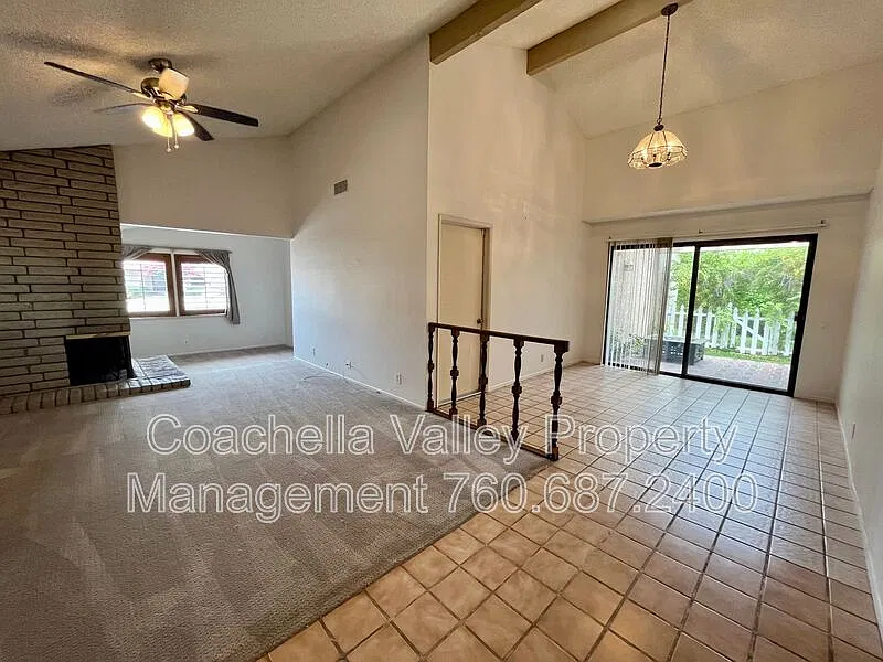 3 bed, 2.0 bath, 1712 sqft, $2,495 — Photo 1
