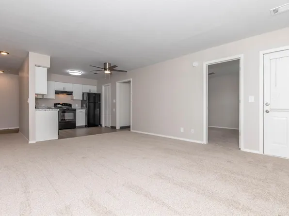 ROLLING HILLS AT ELM CREEK, 11697 E 83rd St N, Owasso, OK 74055