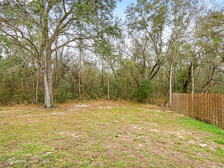 3836 Chesterfield Ln — Photo 17