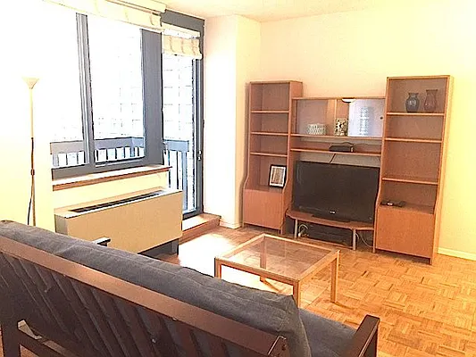 Rented by Carini Group | media 28