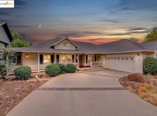 544 Springhouse Rd, Angels Camp, CA 95222