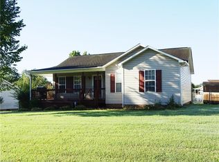 5 Skye Trl, Thomasville, NC 27360