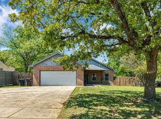 1912 Queen St, Fort Worth, TX 76103