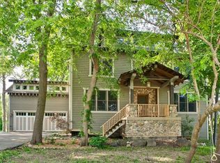 27662 W Greenwood Ave, Spring Grove, IL 60081