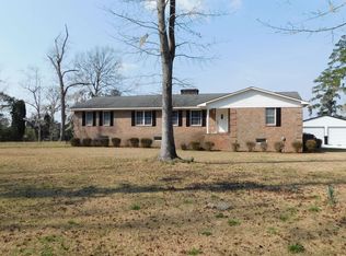 543 Mayo Rd, Aurora, NC 27806